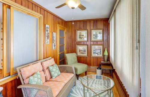 Tiffin Haus | Less Than 1 Mi to Dtwn Tiffin Home with Outdoor Space!