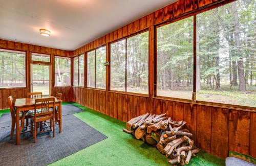 Whitehall Haus | Less Than 1 Mi to Lake Michigan Peaceful Cabin with Yard!
