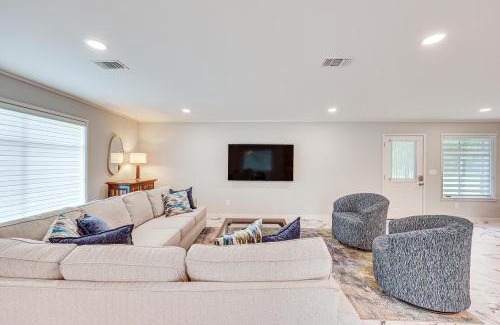 Magnolia Haus | Less Than 1 Mi to SAU Newly Renovated Home with Yard!