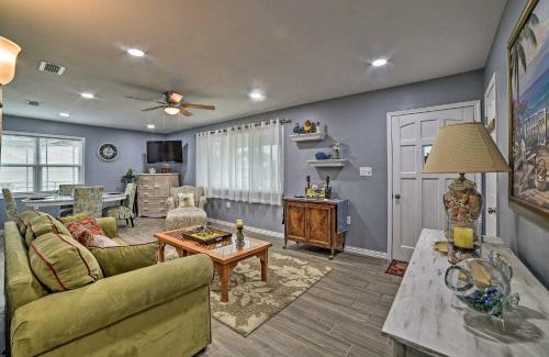 Port Isabel Haus | Less Than 3 Mi to South Padre Beach Port Isabel Home