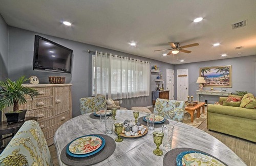 Port Isabel Haus | Less Than 3 Mi to South Padre Beach Port Isabel Home