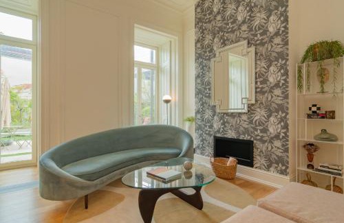 Sao Jose Wohnung | Liberdade Garden & Indoor Pool by LovelyStay