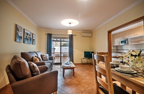 Conceicao e Cabanas de Tavira Wohnung | Lizenzierte Wohnung in Cabanas De Tavira, mit Zugang zu 4 Swimmingpools.