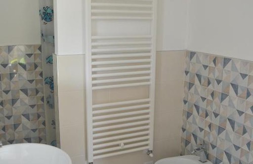 Colico Piano Wohnung | lido 3 pool, 30m from the lake, pet friendly COMO LAKE