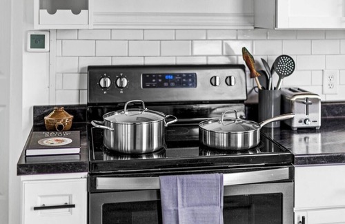 Superior Haus | Light and Bright Northland