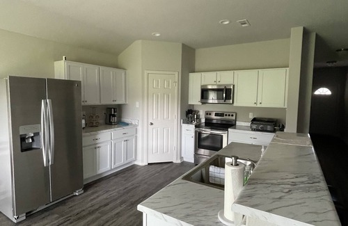 Conway Haus | Like New Home close to town family friendly, quiet and close to amenities.