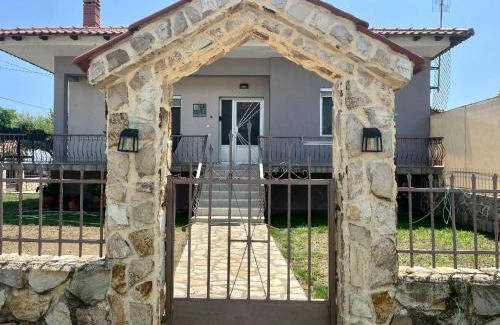 Topeiros Haus | Lina's House