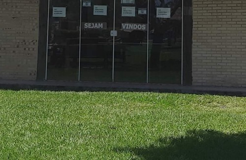 Cabo Frio Villa | Linda Casa 300 m² Piscina 4 Quartos 5 Banh 800 mtr Praia do Peró Acomoda 12 bem