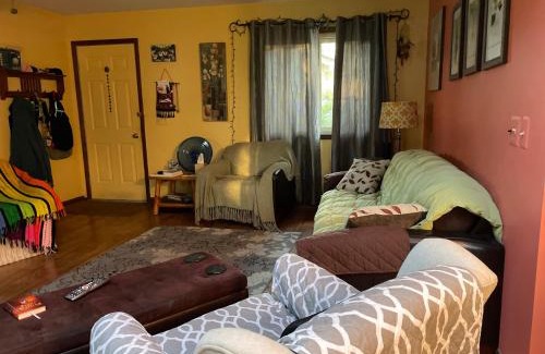 Howell Haus | Linda’s lake house