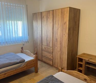 Roettenbach Wohnung | Lindenhof Mühlstetten Wohnraum Boardinghouse