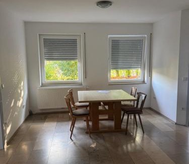 Roettenbach Wohnung | Lindenhof Mühlstetten Wohnraum Boardinghouse
