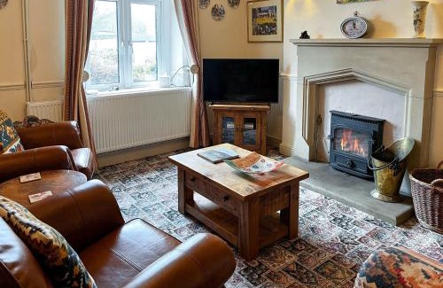 Monyash Haus | Lindum Cottage