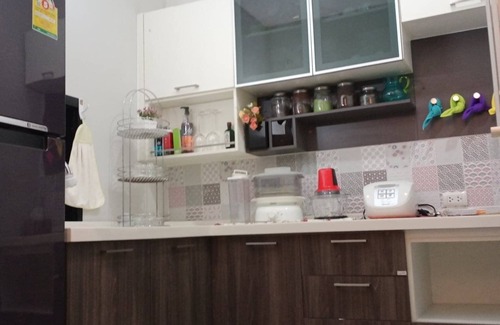 Khlong Kluea Haus | Linla House