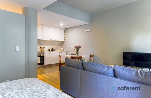 Lisbon Old Town Wohnung | LIS003 · Charming Studio +Netflix +Washing machine