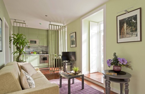 Encarnacao Wohnung | Lisbon Colours Bairro Alto Apartments