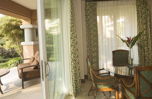 Herradura Eigentumswohnung | Hören Sie die Wellen von Ihrem Luxus Ocean Front Condo
