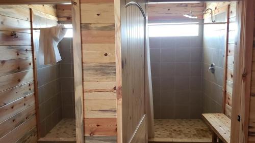 Hot Springs Sonstige | Little Bitterroot - Cabin at Hot Springs Campground