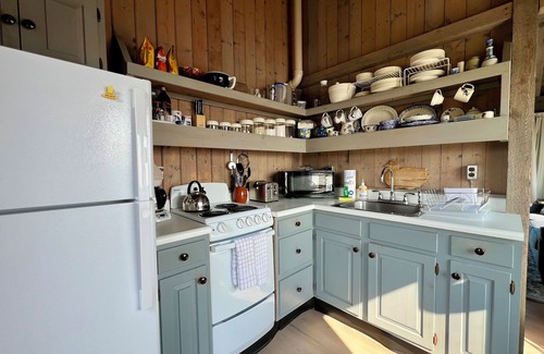 Bailey Island Hütte | Little Harbor - Crashing surf, sunrise views from this perfect Maine getaway.