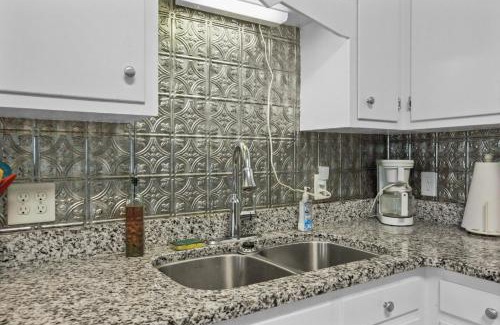 Washington Hotel | Little Inn on Main