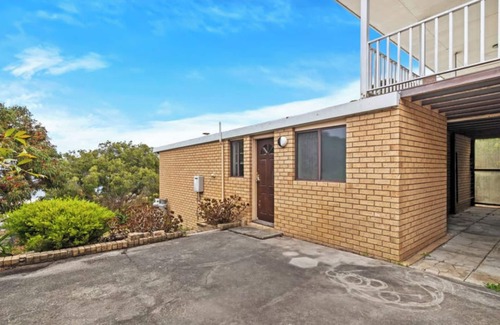 Albany Wohnung | Little Innes - affordable accommodation with a view