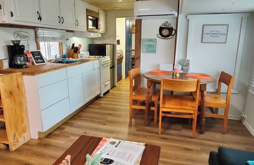 Columbia Haus | Little Rascal (tiny home) near Green River Lake, Little Rascal (tiny home) near Green River Lake