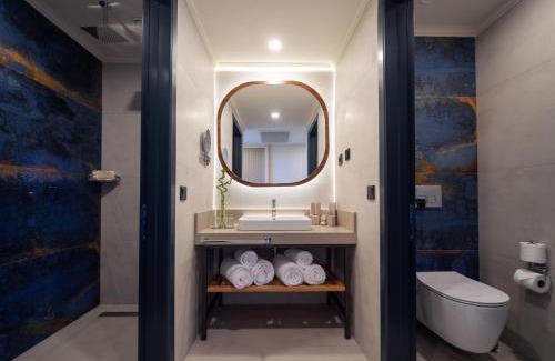 Side Hotel | Liu Resorts