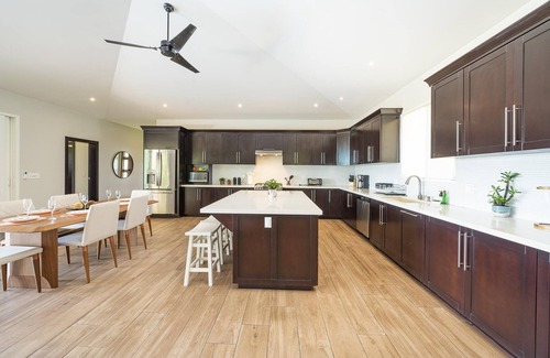 Brasilito Haus | Live a relaxing experience in this home with private pool, sauna and a cold tub.