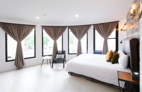 Zhushan Bed & Breakfast | Live in the happiness