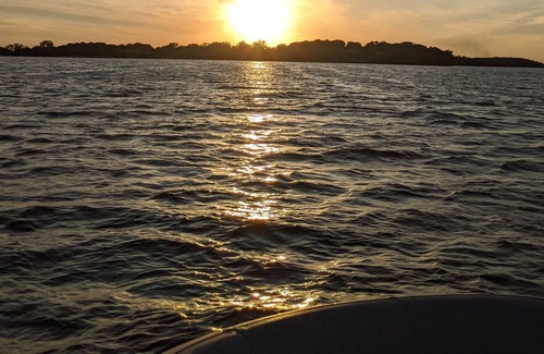 Madison Lake Haus | Living Large on Lake Front Luxury