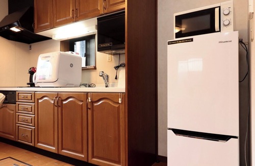 Shijo Hütte | LJ INN ShijoOmiya Hanare Single-story detached house in the center of Kyoto City.