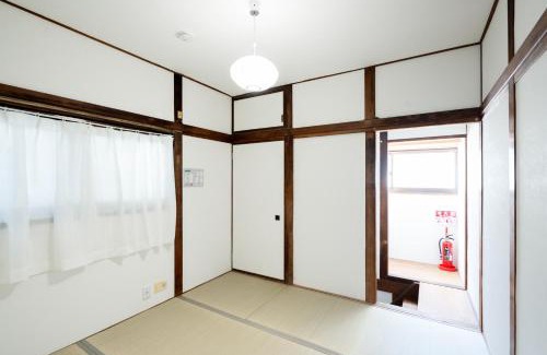 Nagawa Wohnung | LN25三宮徒歩8分の2DKハウスSwallowMaisonet