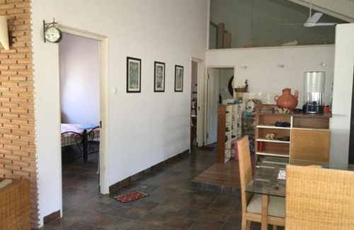 Mangeshi Haus | Lobo Abode