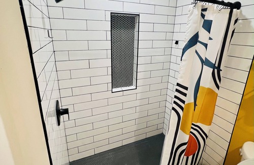 Estates at Canyon Crest Wohnung | Local Riverside UCR - Canyon Crest--new construction studio