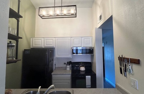 North Mountain Eigentumswohnung | Located in a gated community - calm and welcoming perfect for a quiet time away.