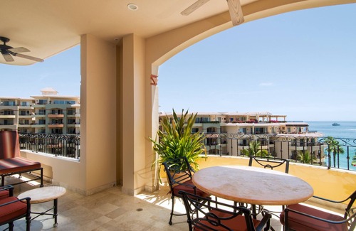 Santa Rosa Haus | Located on the Pristine Medano Beach