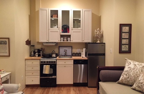 Stanton Park Wohnung | Lage, Schönheit und kostenloses Parken auf dem Capitol Hill!