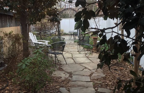 Stanton Park Wohnung | Lage, Schönheit und kostenloses Parken auf dem Capitol Hill!