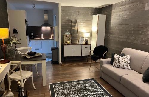 Greolieres les Neiges Wohnung | Location Studio avec Jardin en Hameau II