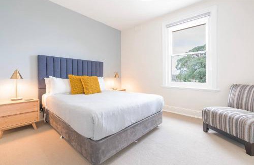 West Hobart Haus | Lochner Corner - Restful Hideaway near Dining and CBD