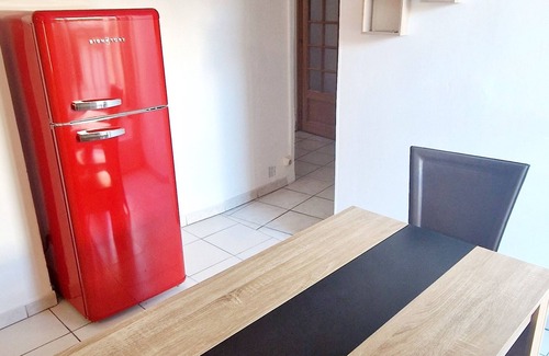 Lodeve Wohnung | Lodève in the heart of downtown