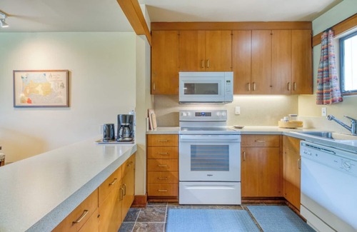 Black Butte Ranch Eigentumswohnung | Lodge Condo 32, 2BDRM, 1BATH, close to Black Butte Lodge