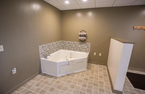 Berlin Hotel | Lodging on the Square