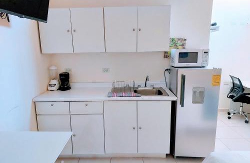 Hermosillo Wohnung | Loft 25 excelente y comodo, cerca del vado del rio, consulado,CAS, galerias mall , cama queen , cocineta