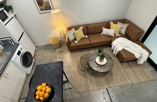 Devonport Wohnung | Loft Apmnt with A/C in Central Devonport