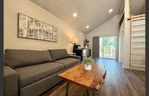Fruitdale Kabine | Loft Cabin 3 - Rogue River Resort