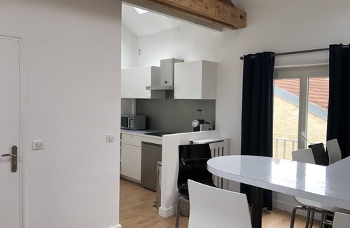 Centre Wohnung | LOFT im Herzen von Nanterre Ville 11 mm von der Champs Elysée