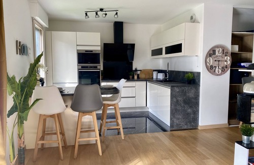Universite Wohnung | Loft Industriel à Côté de La Défense et L'arena