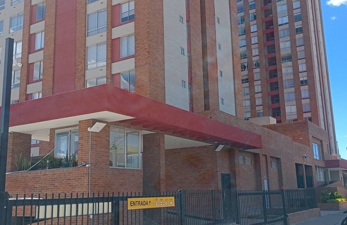 Suba Wohnung | Loft - Santa Fe Mall - Portal North - Autopista Norte Bogota