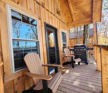Scio Haus | Lofted Cabin Wonderful for Outdoor Adventures in Ohio
