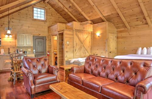 Millersburg Haus | Lofty Willows Treehouse by Amish Country Lodging
